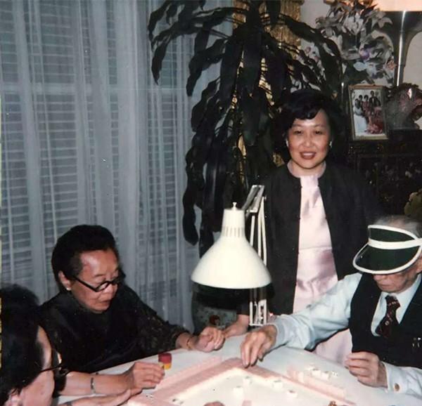 开元棋牌官网豪掷20万美金买下使馆却换来麻将桌上的一杯冷茶？民国最贵名媛这笔账算到死都没算明白(图10)